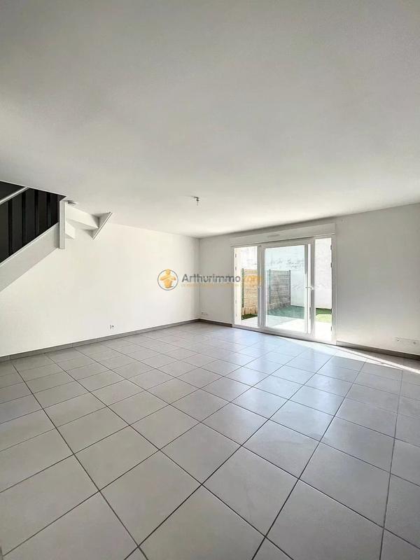 Immeuble - 368 m² - 16 pièces