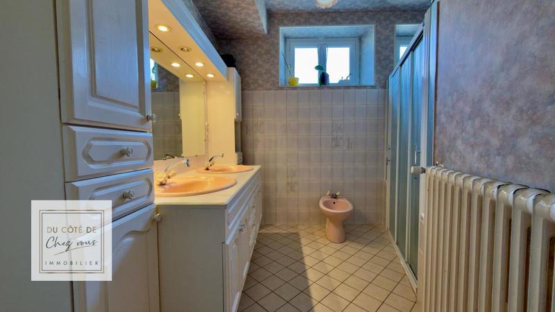 Longère - 243 m² - 7 pièces