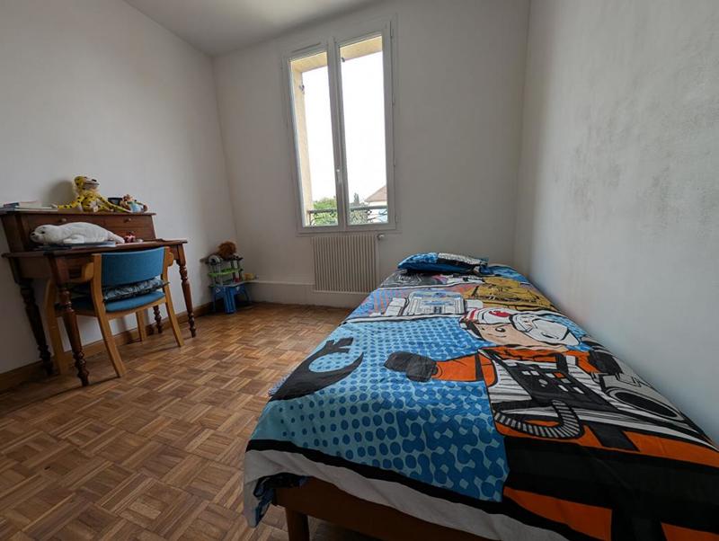 Maison - 180 m² - 7 pièces