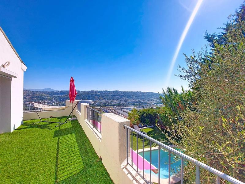 Villa - 138 m² - 5 pièces