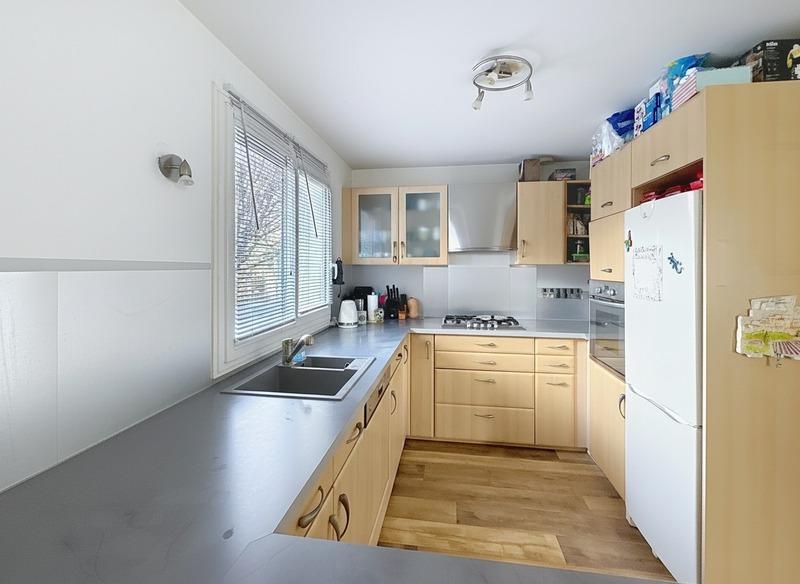 Maison - 111 m² - 5 pièces