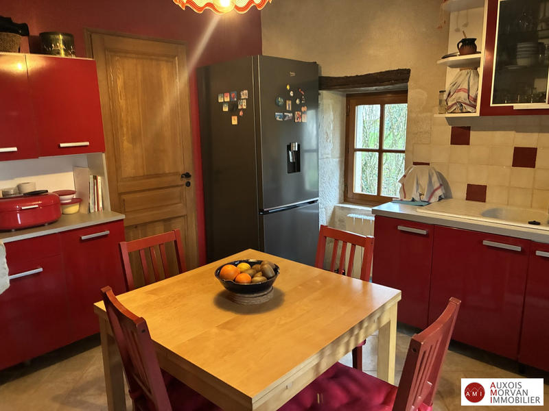 Maison ancienne - 259 m² - 6 pièces