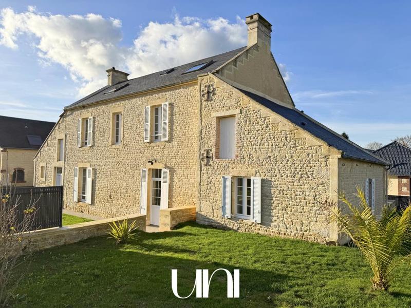 Maison - 195 m² - 9 pièces