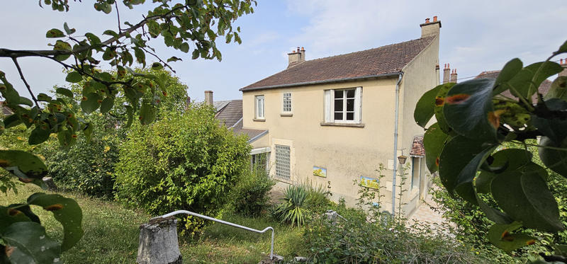 Maison - 151 m² - 6 pièces