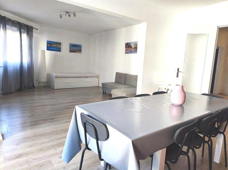 Appartement - 98 m² - 4 pièces