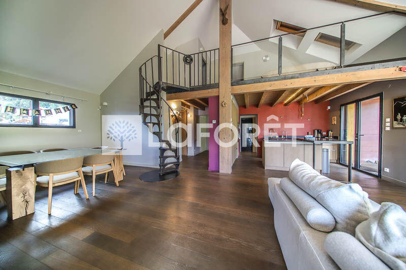 Maison - 150 m² - 5 pièces