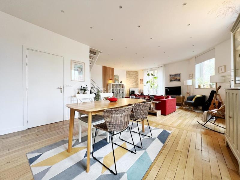 Duplex - 113 m² - 6 pièces