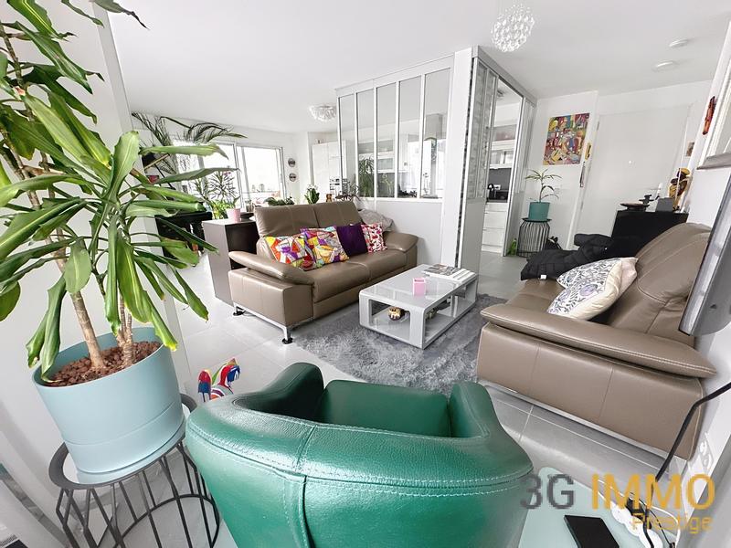 Appartement - 82 m² - 3 pièces