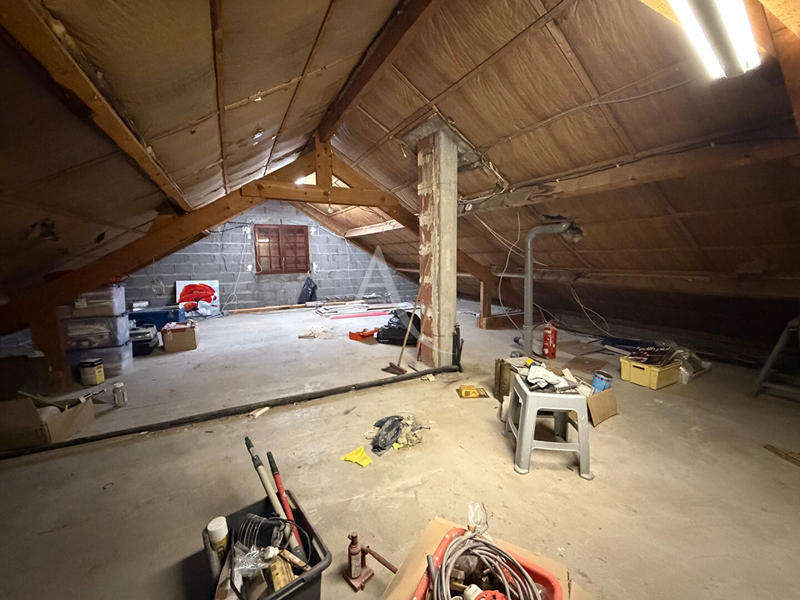 Maison - 92 m² - 3 pièces