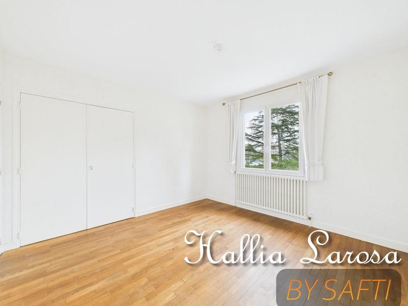 Maison - 177 m² - 7 pièces