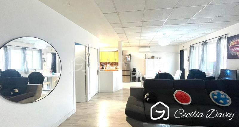 Maison de ville - 80 m² - 3 pièces