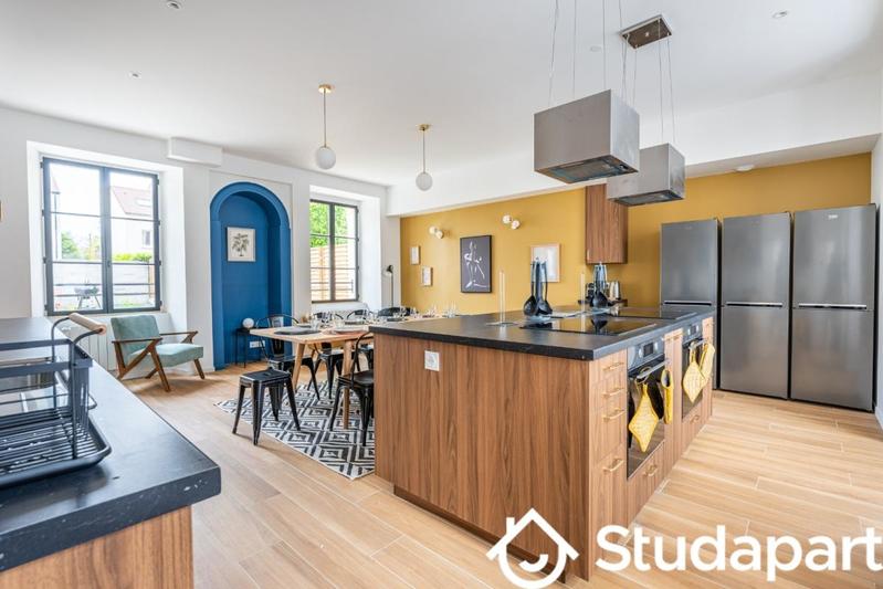 Chambre - 13 m² - 1 pièce