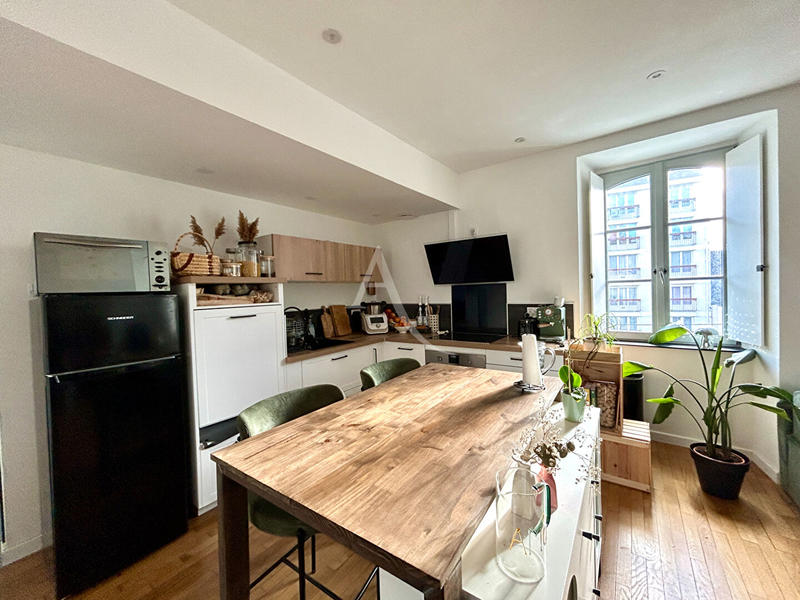 Appartement - 74 m² - 3 pièces