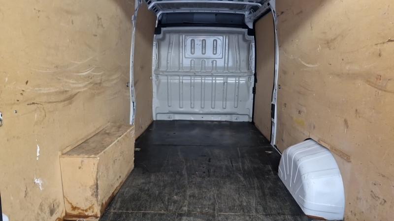 Peugeot Boxer BlueHDi 140 s&amp;amp;S Asphalt 435 L4h2