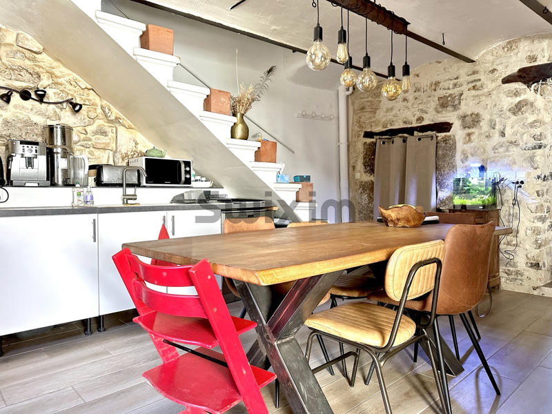 Maison de village - 151 m² - 6 pièces