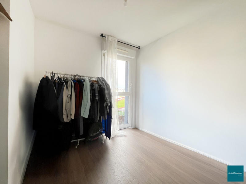 Appartement - 75 m² - 4 pièces