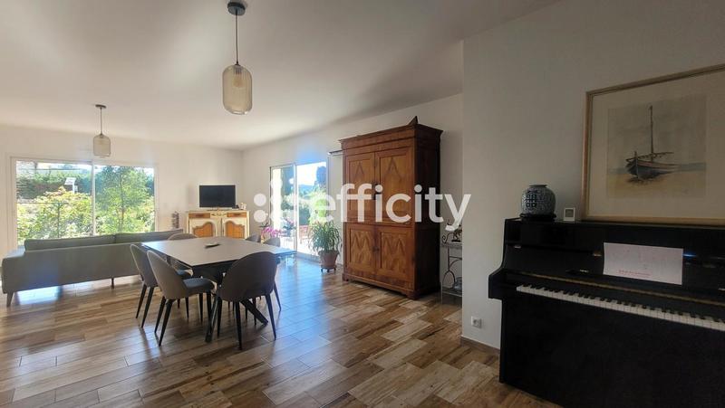 Villa - 132 m² - 4 pièces