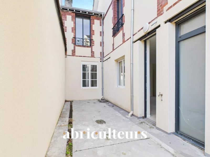 Maison - 122 m² - 5 pièces