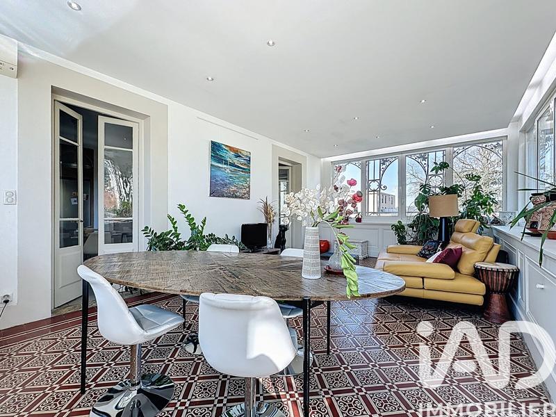 Appartement - 110 m² - 5 pièces