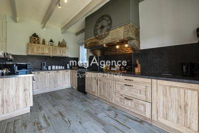 Maison - 130 m² - 6 pièces