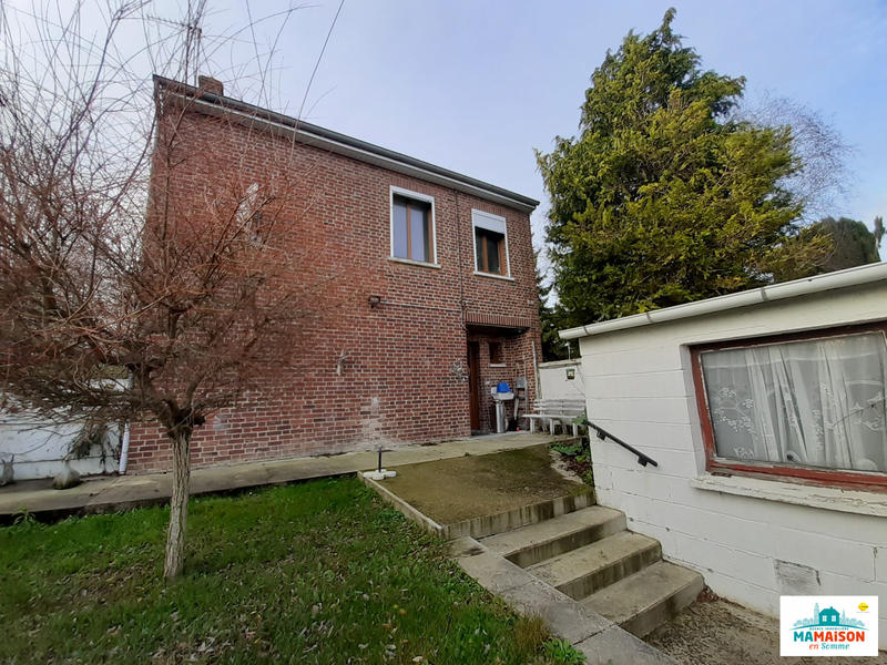 Maison - 75 m² - 5 pièces