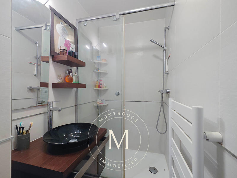 Appartement - 92 m² - 5 pièces