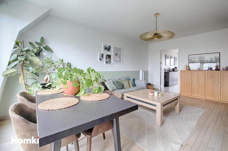 Appartement - 82 m² - 4 pièces