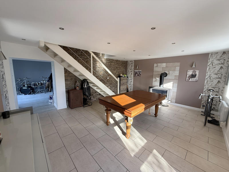 Maison - 143 m² - 6 pièces