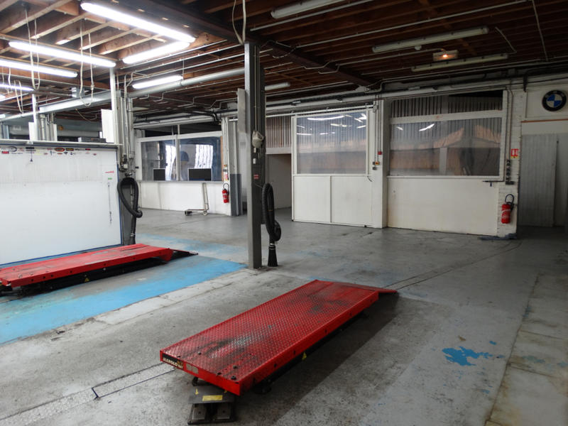 Local commercial - 940 m²