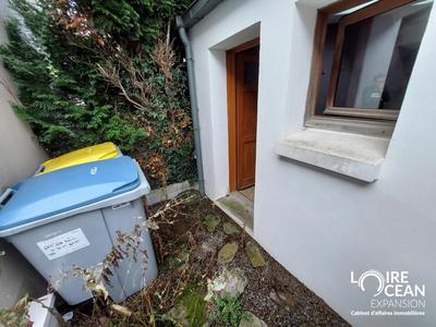 Local commercial - 44 m² - 2 pièces