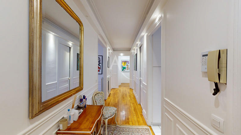 Appartement - 88 m² - 4 pièces