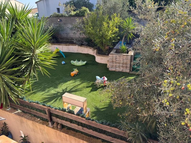 Villa - 176 m² - 6 pièces