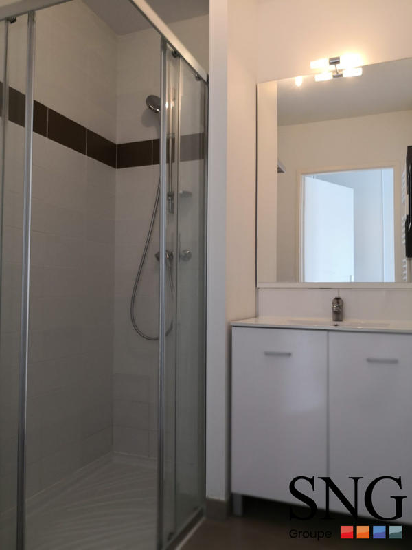 Appartement - 95 m² - 4 pièces