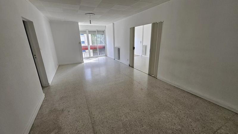 Appartement - 99 m² - 5 pièces