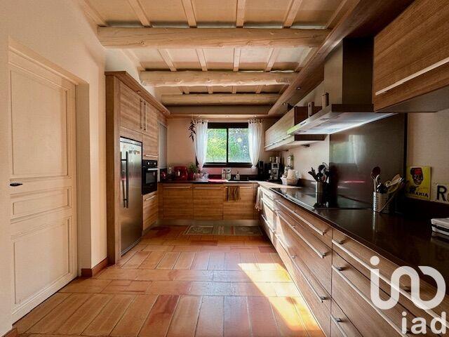 Maison de campagne - 225 m² - 5 pièces