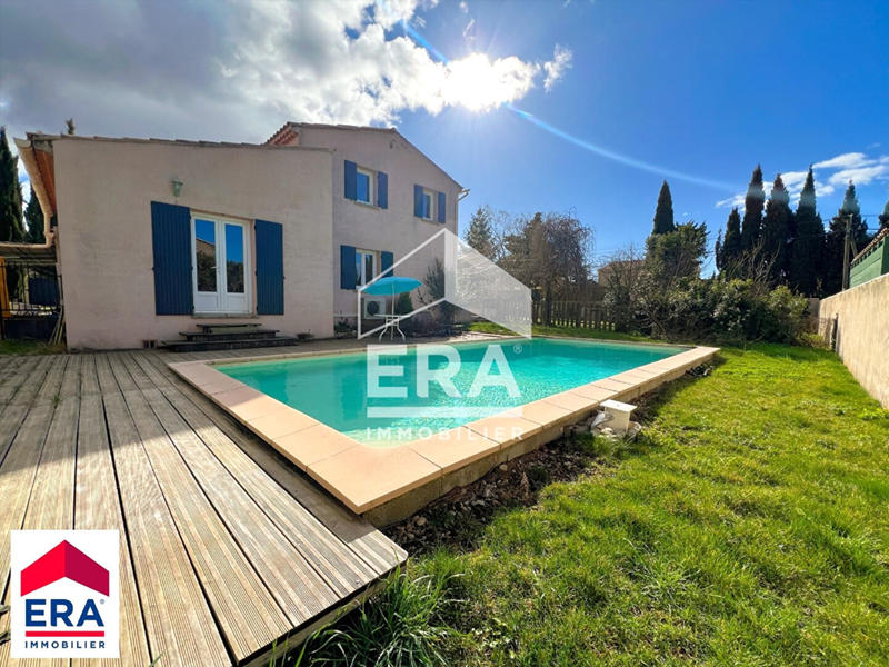 Maison - 140 m² - 7 pièces