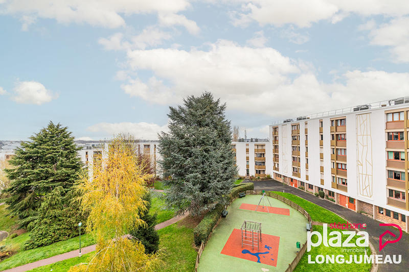 Appartement - 70 m² - 4 pièces