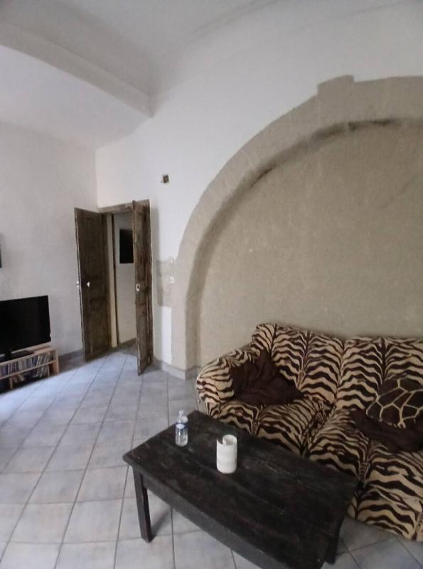 Maison - 230 m² - 7 pièces