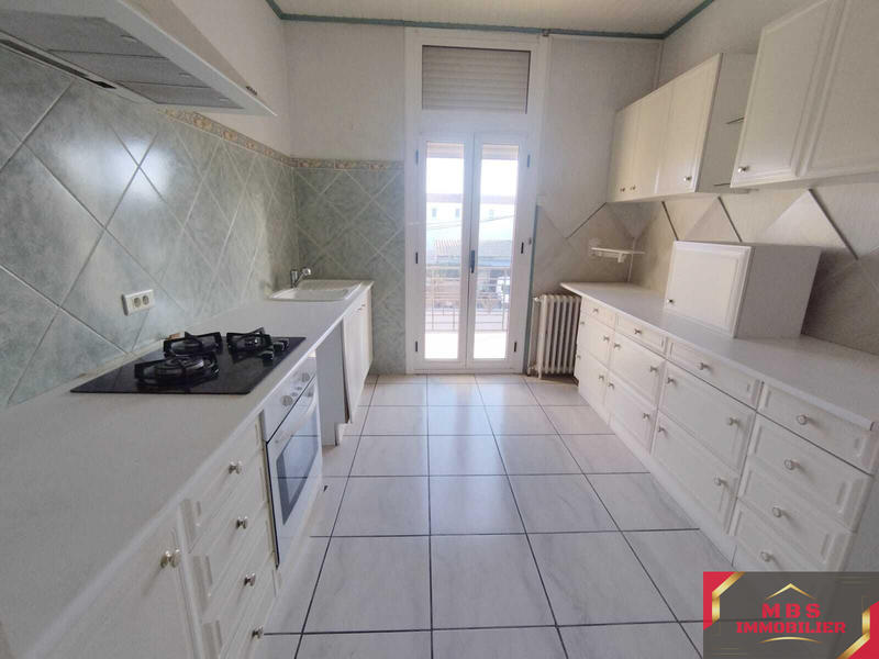 Maison - 111 m² - 6 pièces