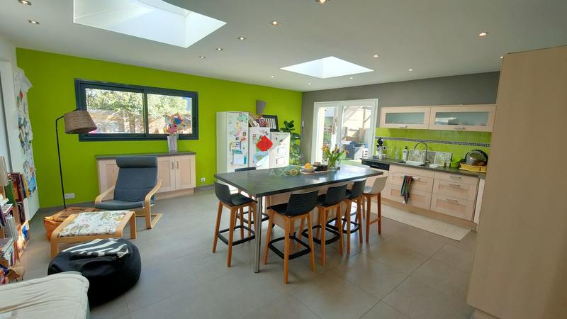 Maison - 143 m² - 7 pièces