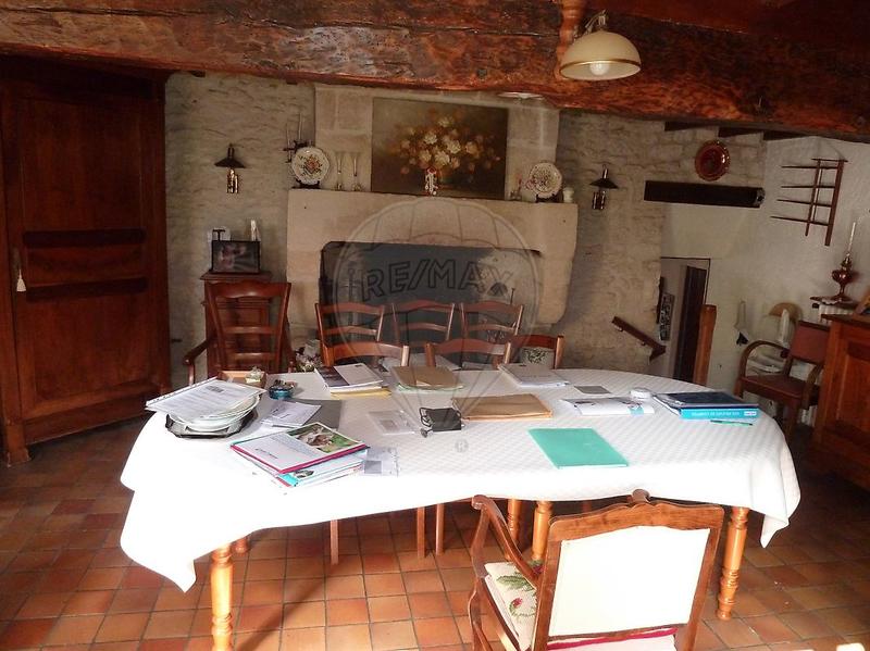 Maison en pierre - 86 m² - 4 pièces