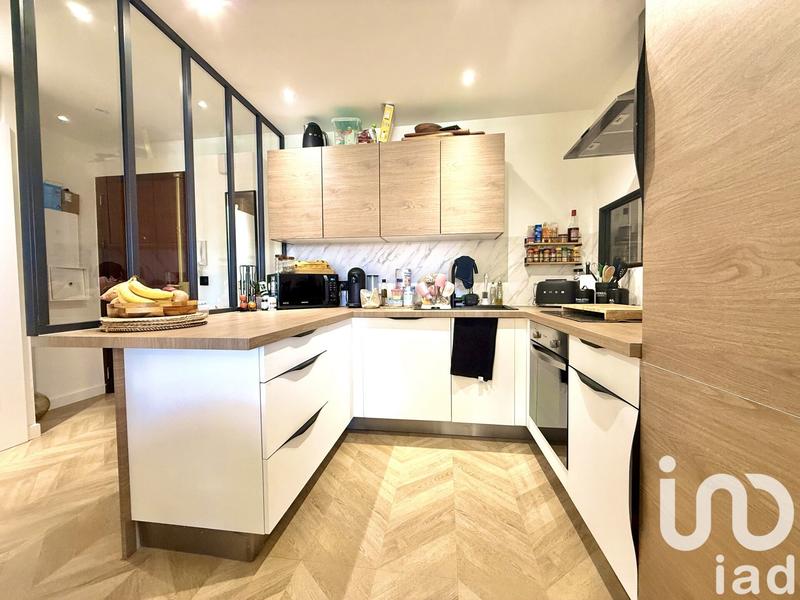 Appartement - 70 m² - 3 pièces