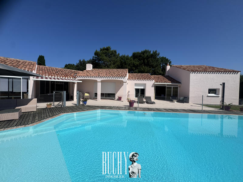 Maison - 146 m² - 6 pièces