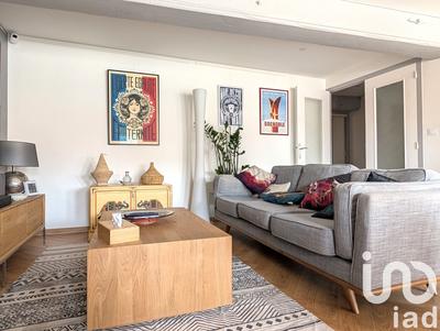 Appartement - 80 m² - 3 pièces