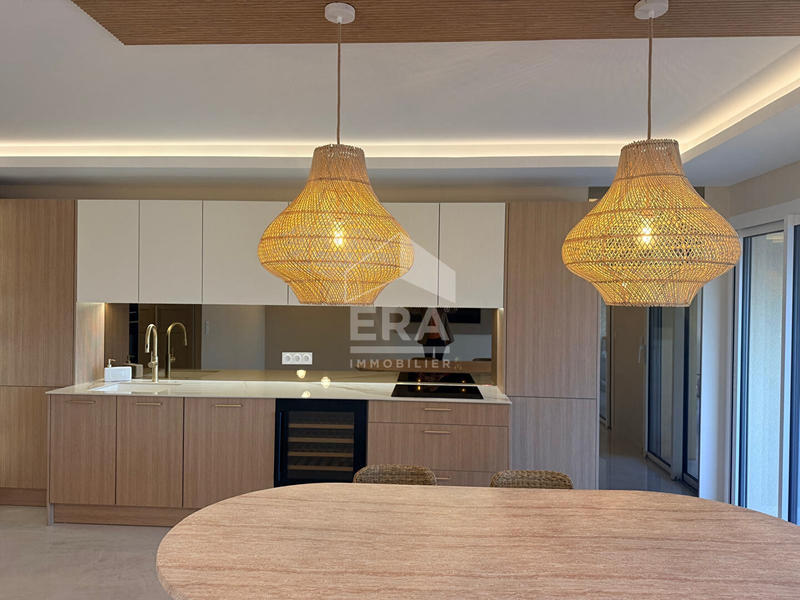 Appartement - 72 m² - 3 pièces