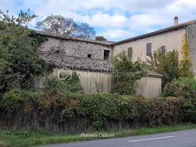 Maison - 400 m² - 10 pièces