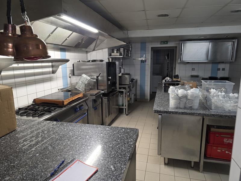 Fonds de commerce - 120 m²