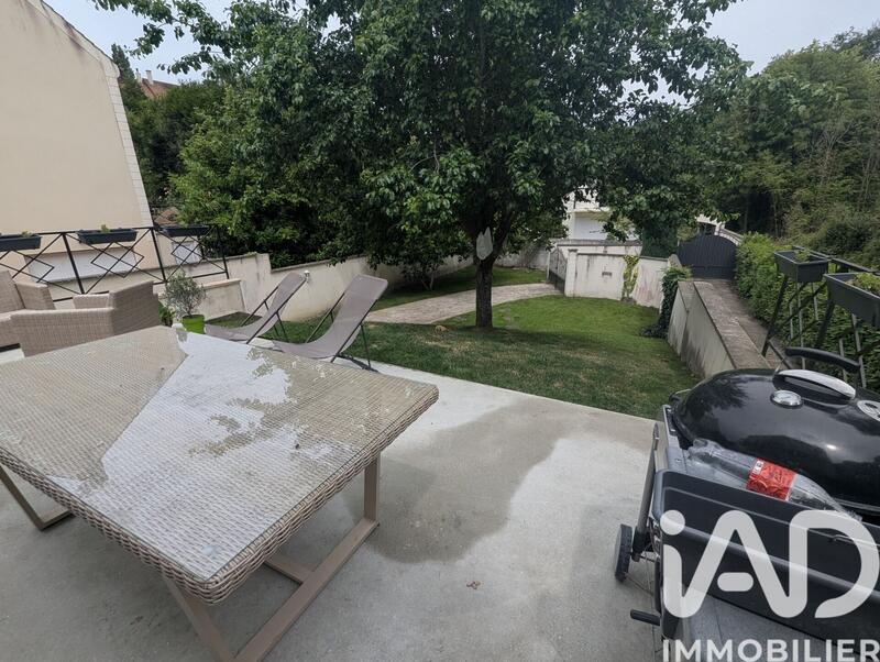 Maison - 138 m² - 6 pièces