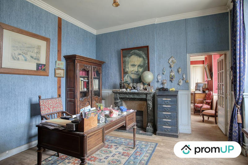 Maison - 400 m² - 10 pièces