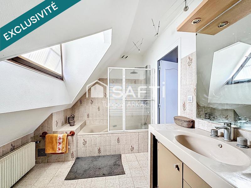 Maison - 144 m² - 6 pièces